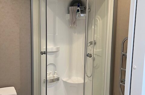 MKクリエーションのシャワーユニット施工例　MK-050SB　戸建て住宅用